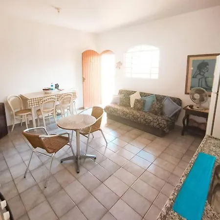 Apartamento Praia Maranduba Sapê-2